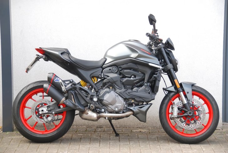 Ducati Monster+