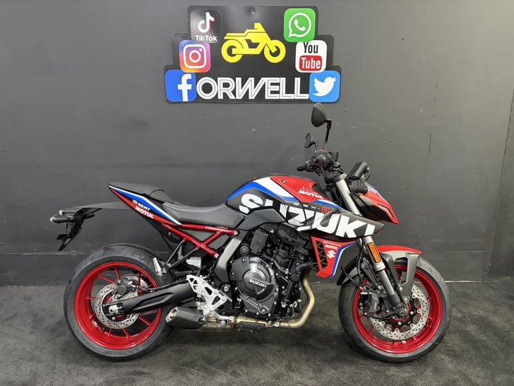 Suzuki GSX-8S (GSX800RQ) M5 