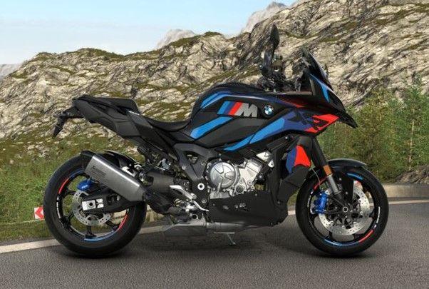 BMW M 1000 XR