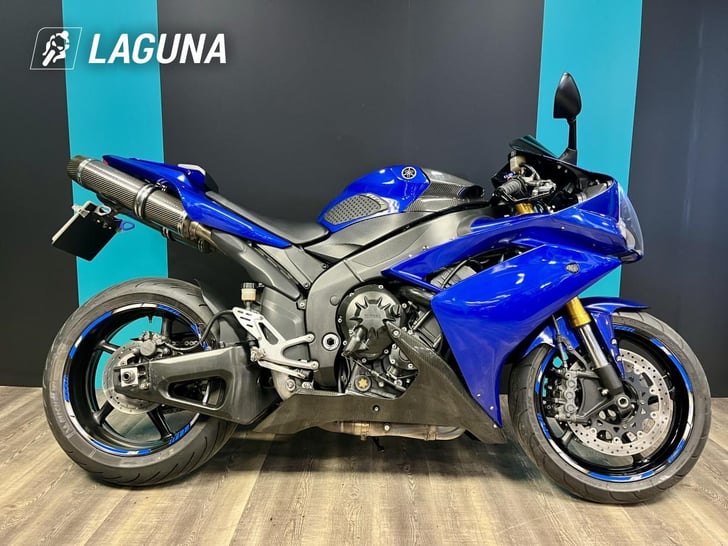 Yamaha YZF-R1