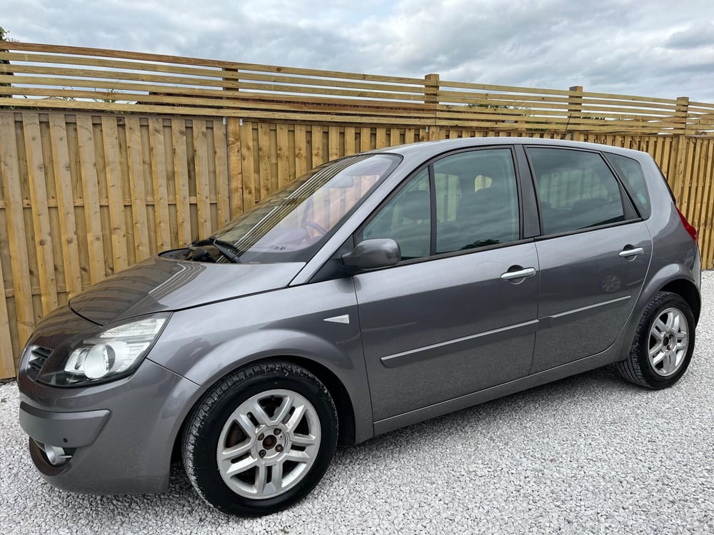 Used Renault SCENIC SCENIC 1.5 DCI DYNAMIQUE S 5DR for sale in Chesterfield