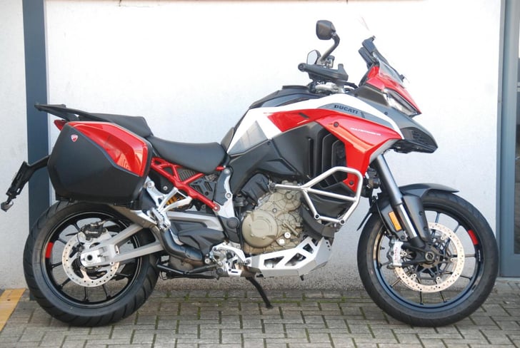 Ducati MULTISTRADA V4 S SPORT