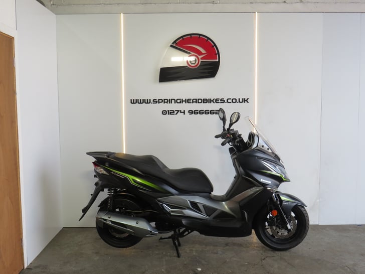 Kawasaki J125