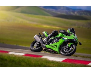 Used Kawasaki NINJA ZX-6R NINJA ZX-6R for sale in Gateshead  | Image 3