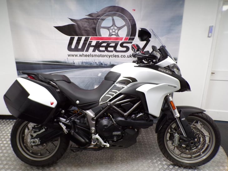Ducati MULTISTRADA 950