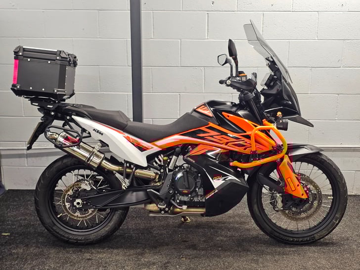 KTM 790 ADVENTURE