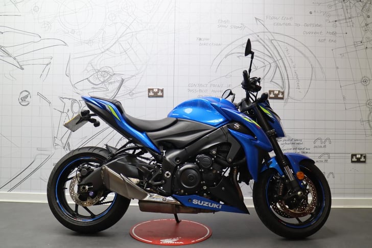 Suzuki GSX-S1000