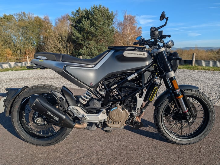 Husqvarna SVARTPILEN 125