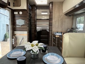 Used Laika ECOVIP ECOVIP for sale in Wythall | Image 2