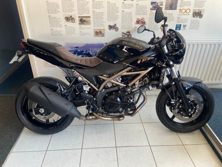 Suzuki SV650X