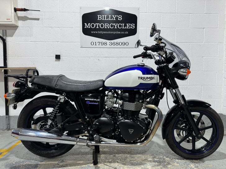 Triumph BONNEVILLE NEWCHURCH 865
