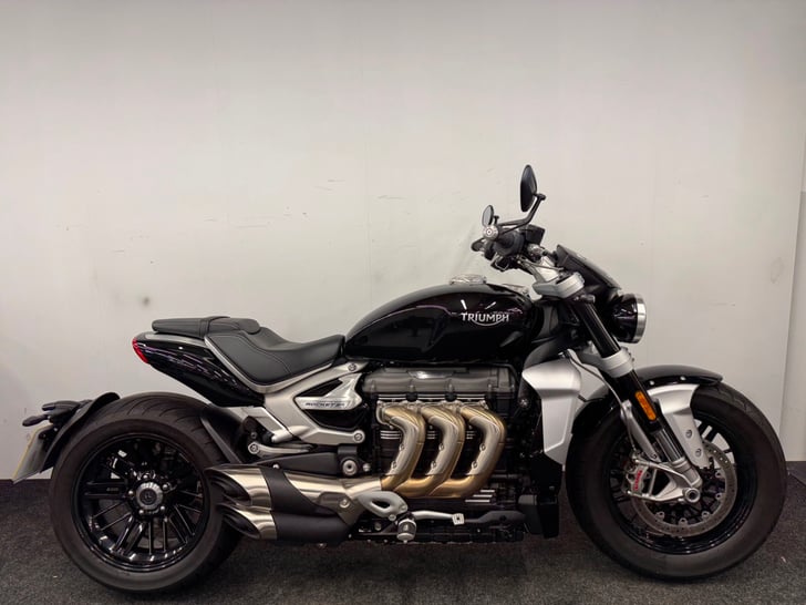 Triumph ROCKET 3 R