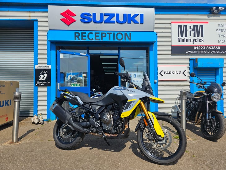 Suzuki V-STROM 800DE