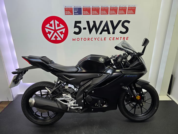 Yamaha YZF R125