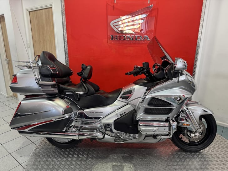 Honda GL1800 GOLD WING
