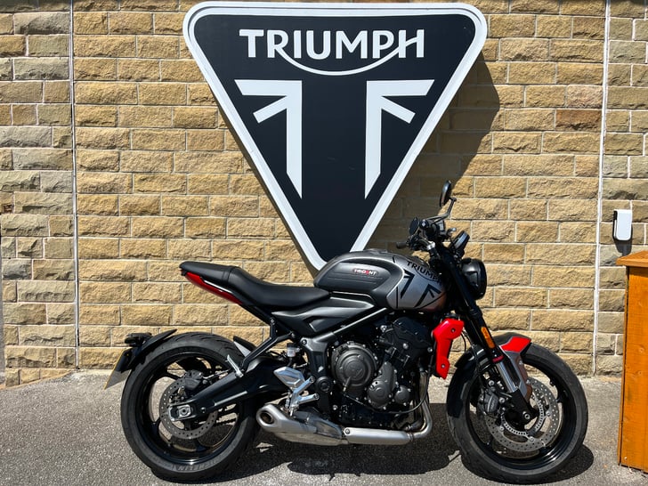 Triumph TRIDENT 660