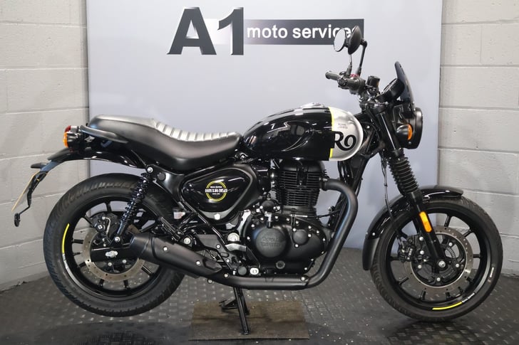 ROYAL ENFIELD HUNTER 350