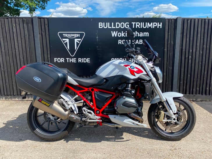 BMW R1200R