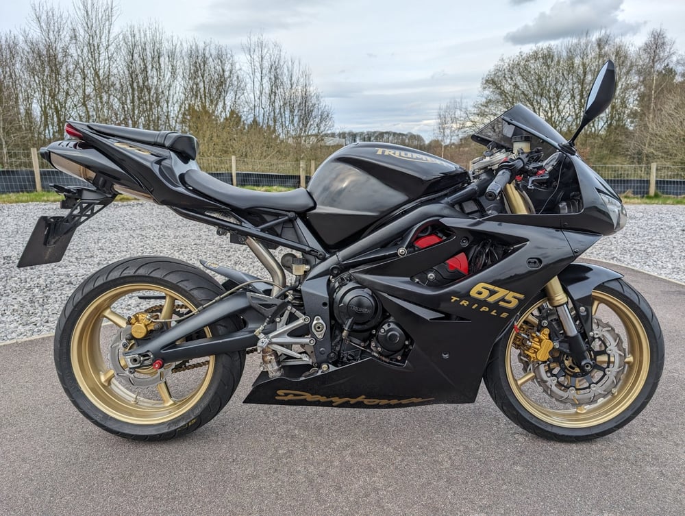 Used triumph daytona 675 deals for sale