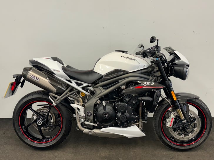 Triumph SPEED TRIPLE RS