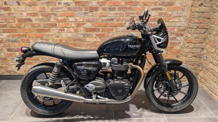 Triumph SPEED TWIN 900