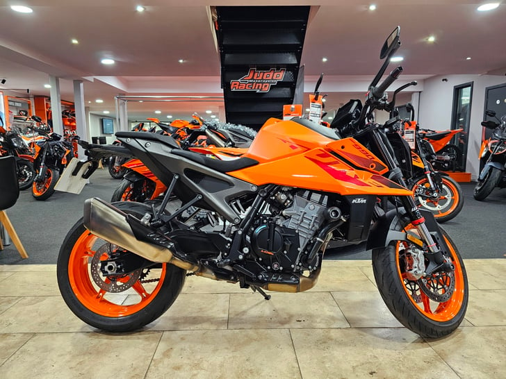 KTM 990 Duke