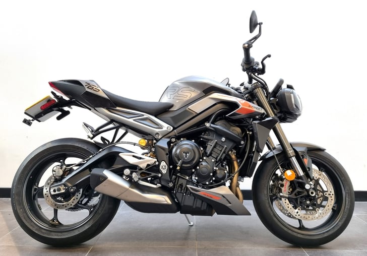 Triumph STREET TRIPLE RS