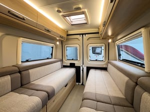 Used Elddis AUTOQUEST CV20 AUTOQUEST CV20 for sale in Wythall | Image 2