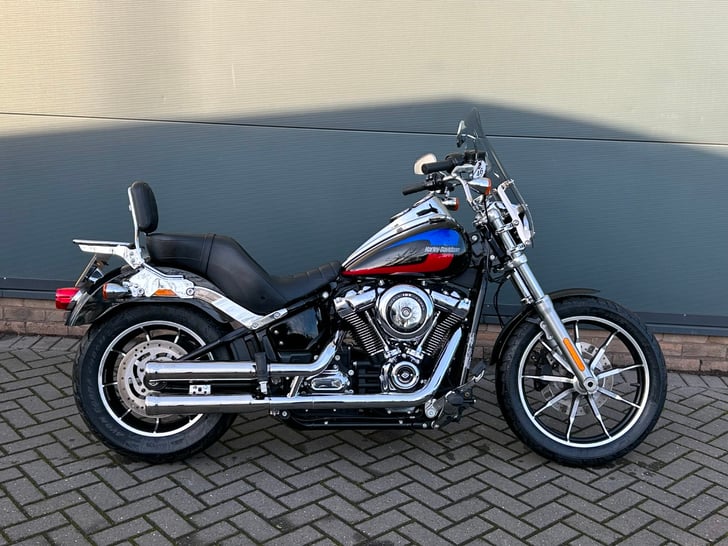 Harley-Davidson SOFTAIL FXLR LOWRIDER