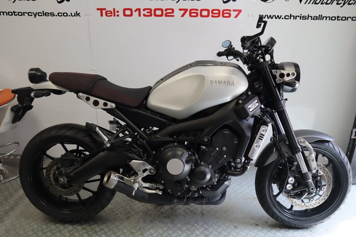 Yamaha XSR900