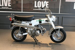 Used Honda ST70 ST70 for sale in Watford | Image 2