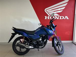 Used Honda CB125F CB125F for sale in Newcastle upon Tyne | Image 2