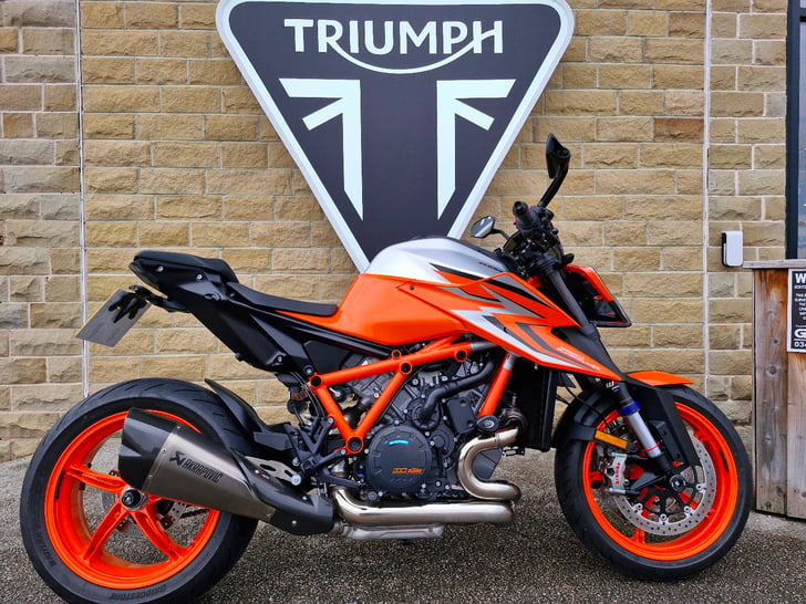 KTM 1290 SUPER DUKE R EVO