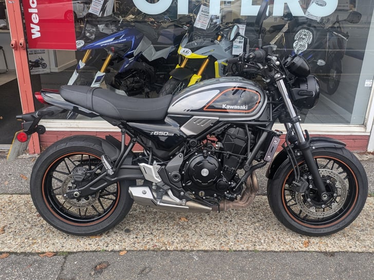 Kawasaki Z650 RS