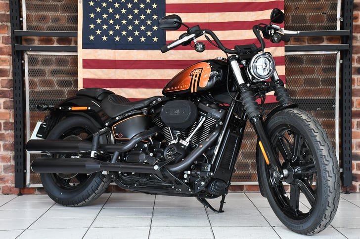 Harley-Davidson SOFTAIL FXBB STREET BOB
