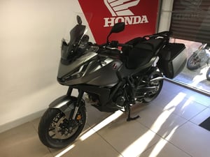 Used Honda NT1100 NT1100 MANUAL for sale in Newcastle upon Tyne | Image 2