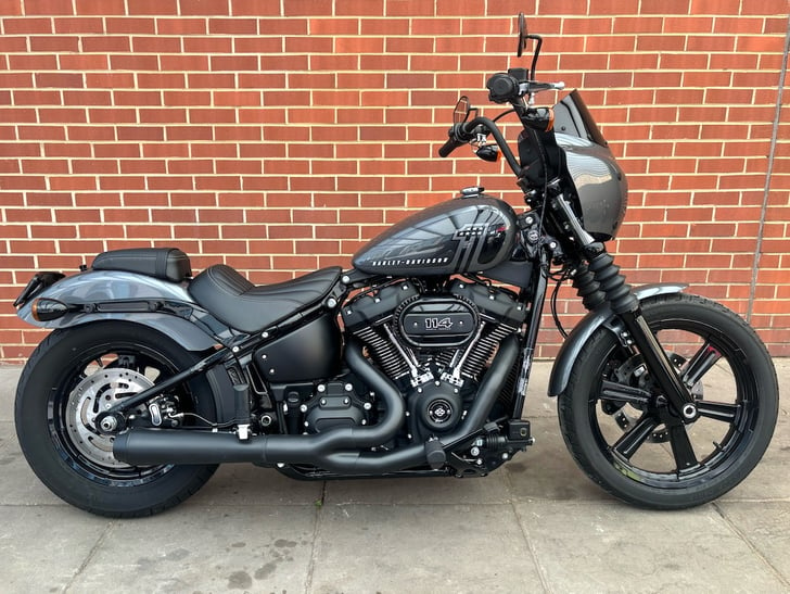 Harley-Davidson SOFTAIL FXBBS STREET BOB 114