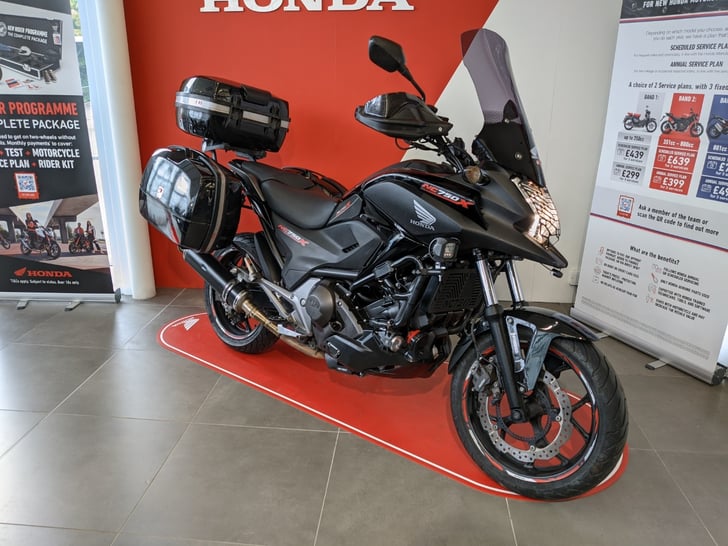 HONDA NC750X DCT