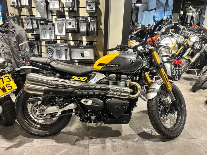 Triumph SCRAMBLER 900