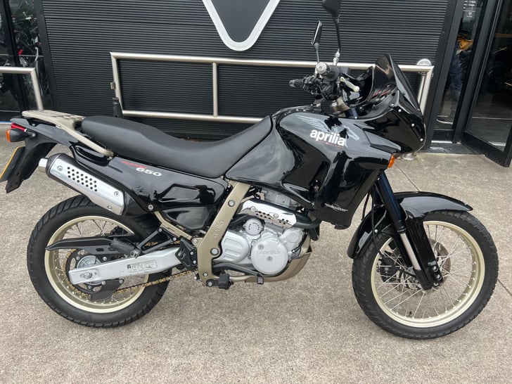 Aprilia PEGASO 650