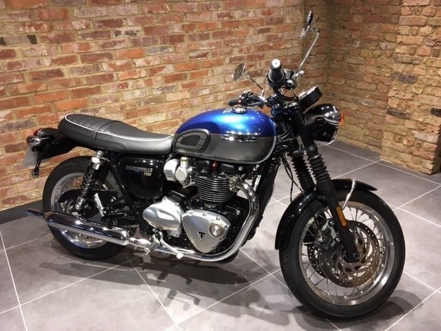 Triumph BONNEVILLE T120