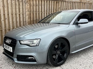 Used Audi A5 A5 2.0 TDI BLACK EDITION QUATTRO EURO 5 (S/S) 2DR for sale in Chesterfield | Image 3