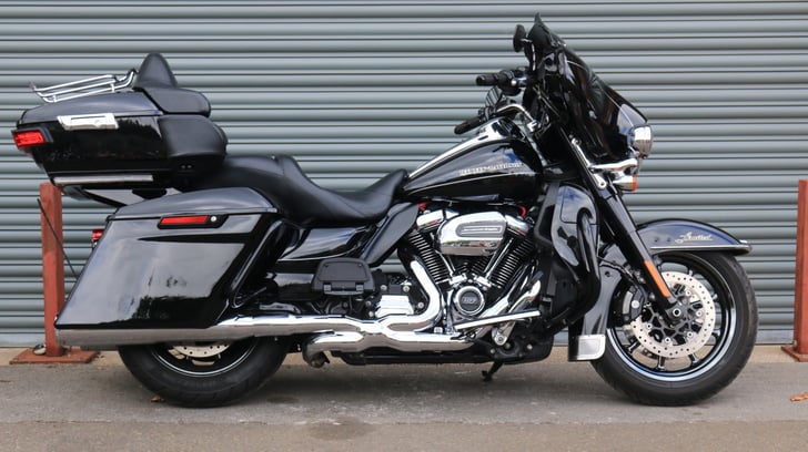 Harley-Davidson TOURING FLHTK ELECTRA GLIDE ULTRA LIMITED