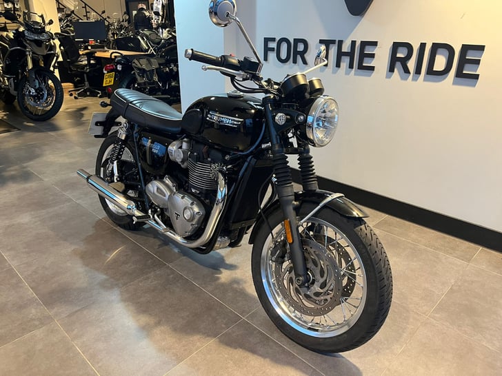 Triumph BONNEVILLE T120