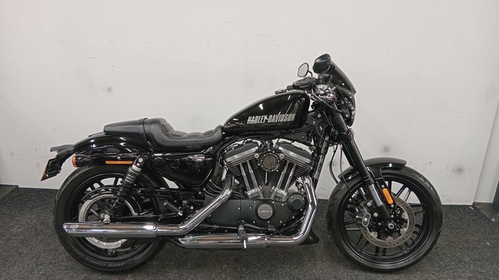 Harley-Davidson SPORTSTER XL1200CX ROADSTER