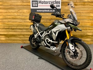 Used Triumph TIGER 900 RALLY PRO TIGER 900 RALLY PRO for sale in Swindon | Image 2
