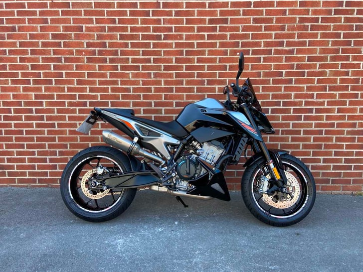 KTM 790 DUKE 19 