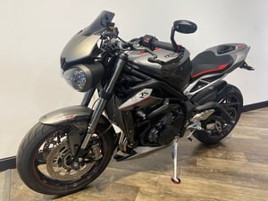 Used Triumph STREET TRIPLE 765 RS STREET TRIPLE 765 RS for sale in Newcastle | Image 3