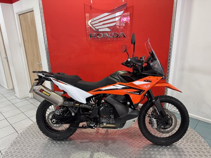 KTM 890 ADVENTURE