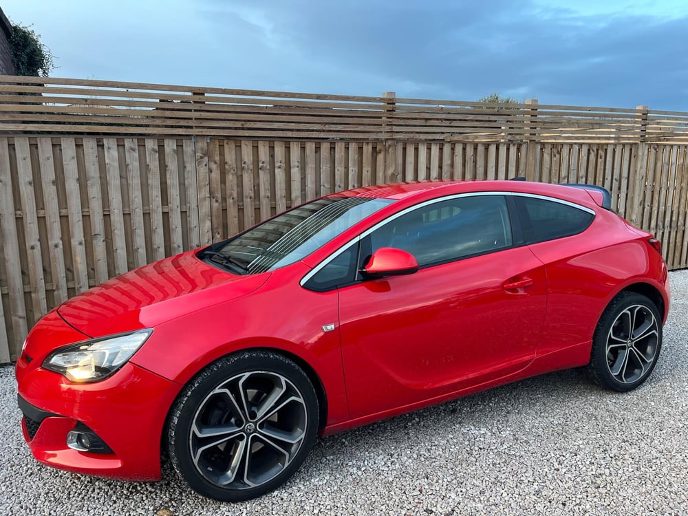 Used Vauxhall ASTRA GTC ASTRA GTC 1.6I TURBO LIMITED EDITION EURO 6 (S/S) 3DR for sale in Chesterfield